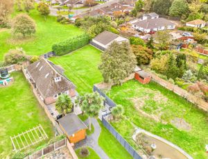 Photo 36- click for photo gallery